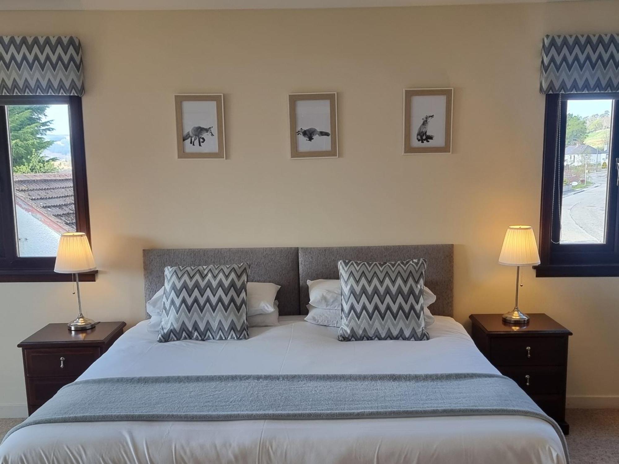 Loch View, Lairg Hotel Ruang foto