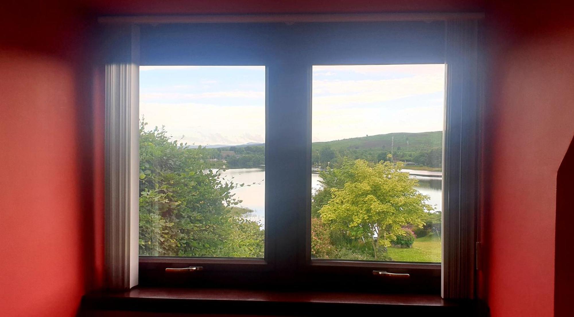 Loch View, Lairg Hotel Ruang foto
